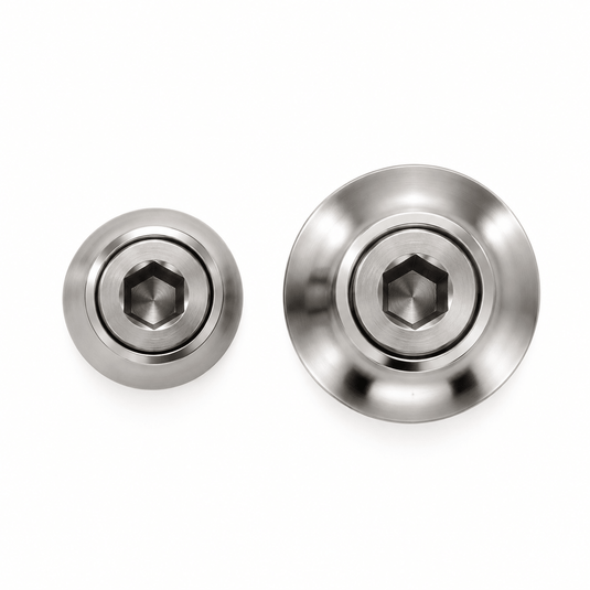 Vooraanzicht van titanium inbusbouten M8 met Cup Washers