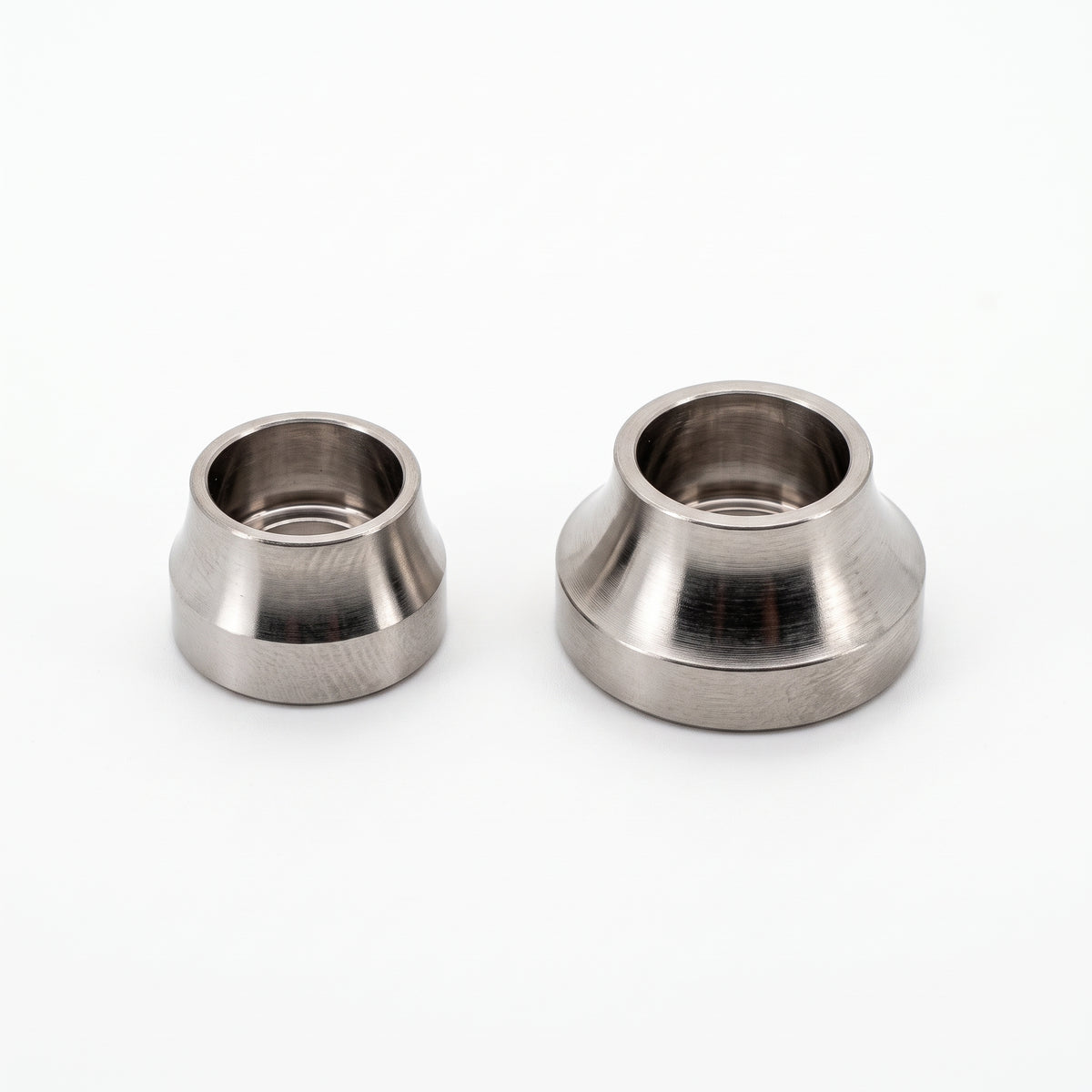 Titanium Cup Washers M5 in twee uitvoeringen